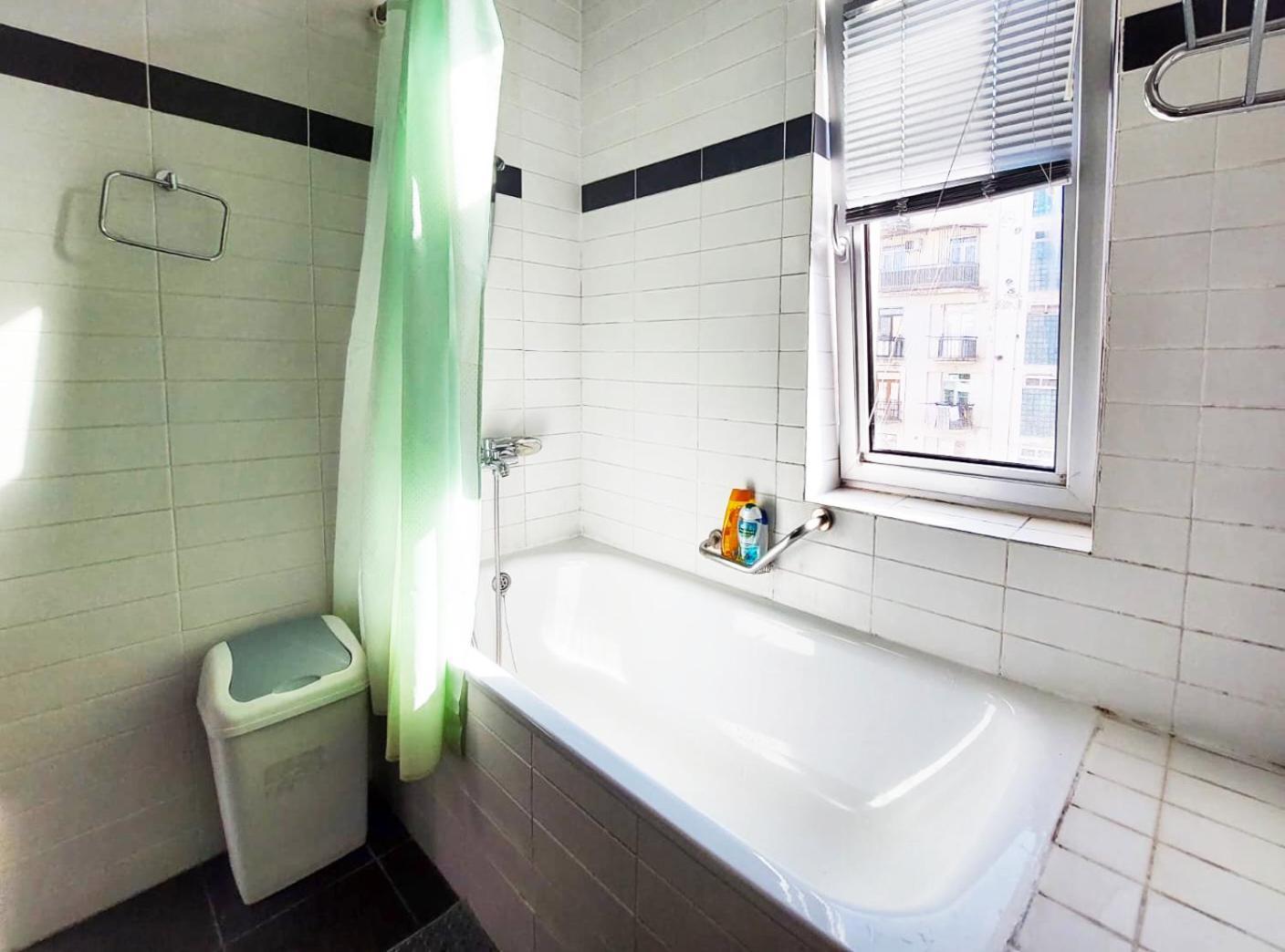 City Center 2Bdr Apartment Near Rustaveli Av. Tbilisi Bagian luar foto